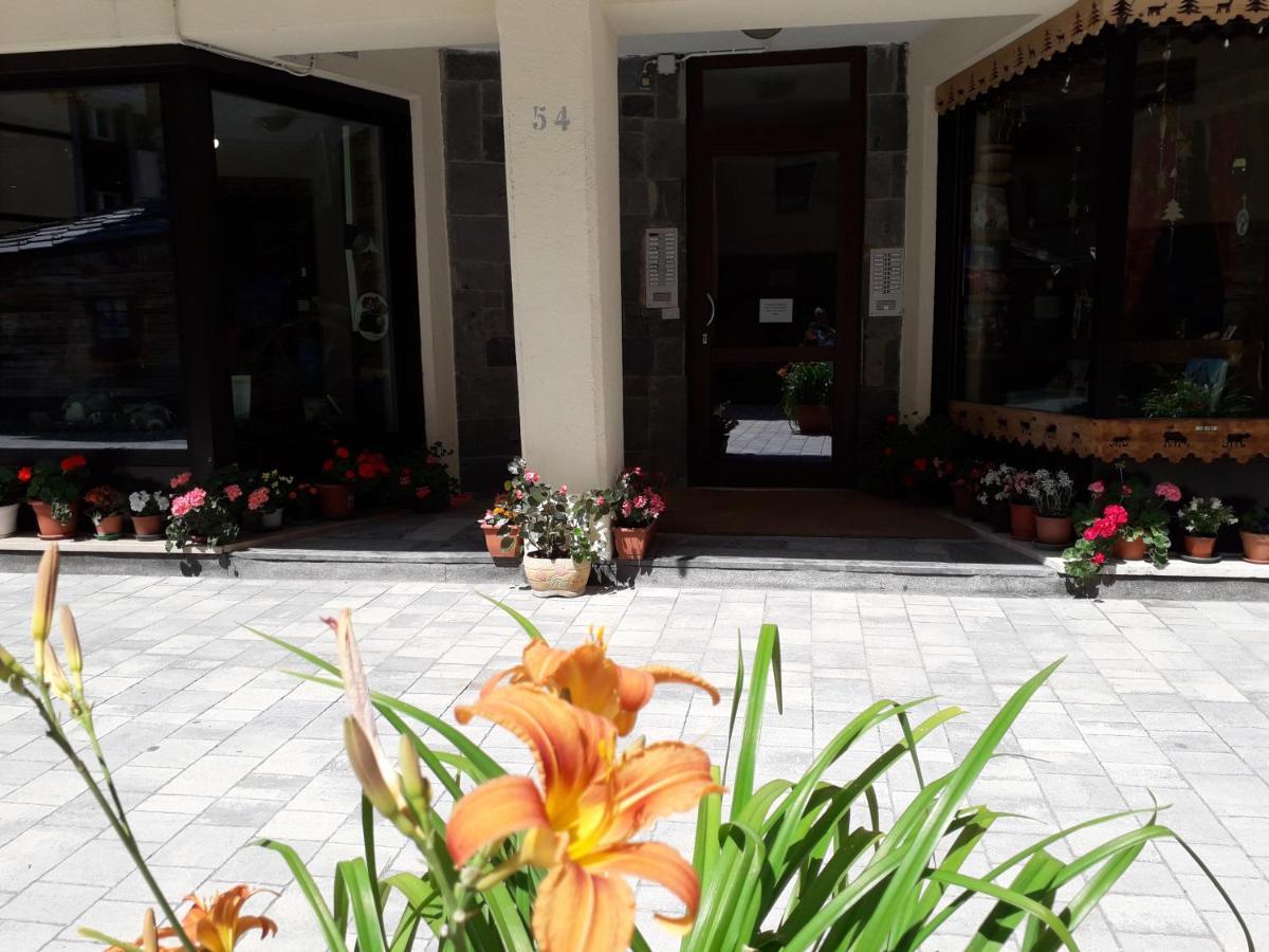 Appartamento rinnovato centralissimo a Cervinia Breuil-Cervinia Esterno foto